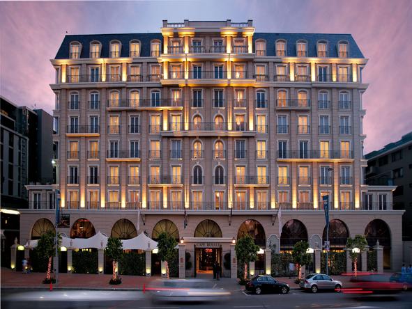 Cape Royale Luxury Hotel and Residence - Hotel 